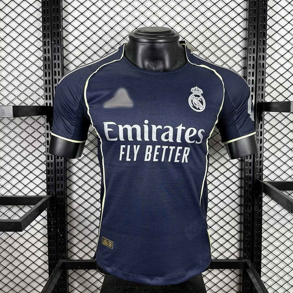 Real Madrid segunda equipacion
